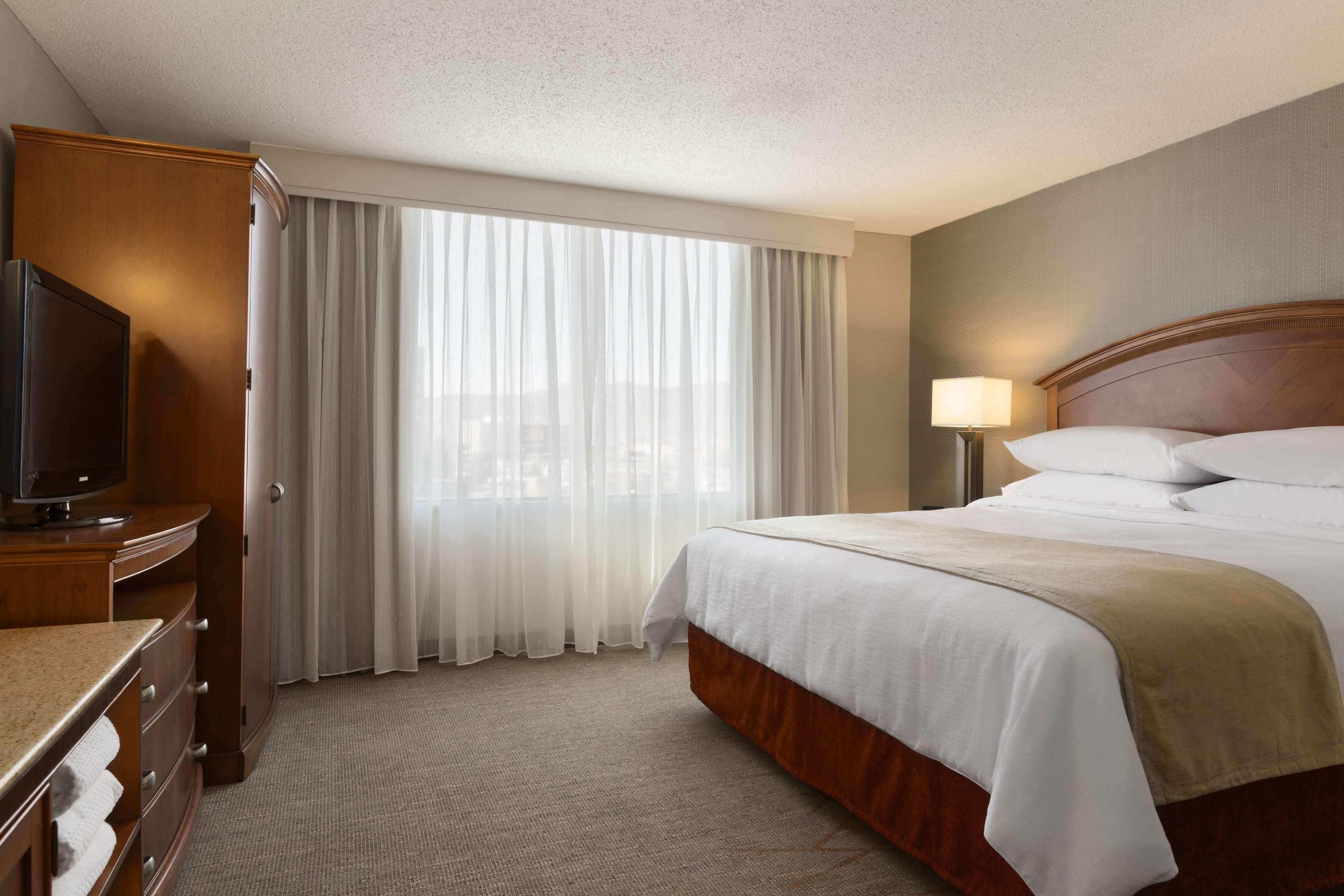 Embassy Suites By Hilton El Paso Exteriér fotografie